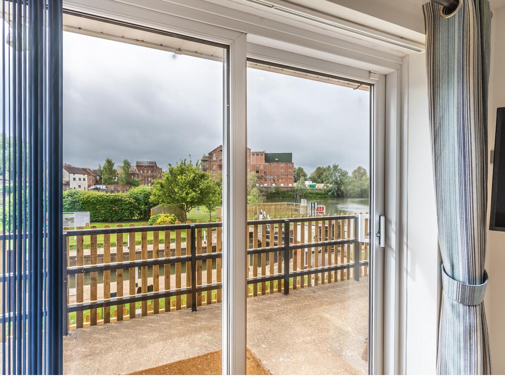 Avon Lock Cottage - Uk34125 Тьюксбери Экстерьер фото